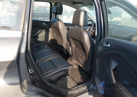 2017 Ford C-Max Hybrid Titanium z USA, uszkodzony, nr VIN 1FADP5DU3HL113674